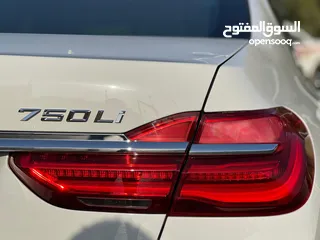  9 BMW 750LI XDRIVE 2017 GCC UNDER AGENCY WARRANTY