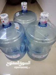  2 زجاجات مياه الواحة
