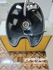  1 مغسلة صالون نسائي مع منظم حرارة حامي بارد.