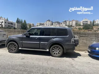  2 باجيرو 2009 للبيع