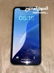  4 iPhone 11 normal