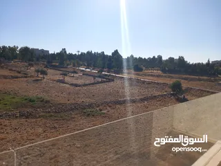  2 شقة فاخرة 200 م قرب جامعة عمان الاهلية