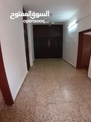  9 منزل للبيع