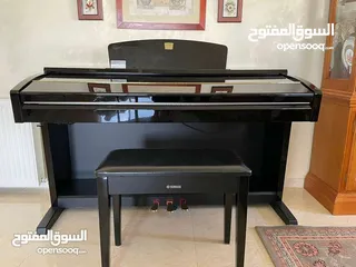  5 بيانو  ياماها  بحاله ممتازه   piano