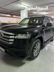  3 لاند كروز GXR 2024 TWIN TERBO كويت جديد زيرو فل اضافات اصلي 100% شاشات خلفيه خمس كاميرات للجادين فقط