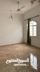  14 فيلا للايجار في العذيبة - Villa For Rent in Al Azaiba