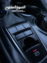  22 ‏Toyota Camry 2020 LE 2500cc Hybrid Lithium battery