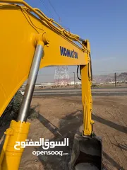  4 Excavator PC220-7 2008