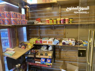  5 محل مرخص قهوة وبلاستيشن للضمان