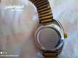  3 ساعة ستأتي للبيع نوع رادو