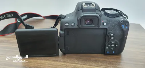  1 كاميرا كانون 750d مع كامل أغراضها بحالة الجديد