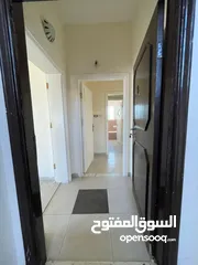  4 شقه فارغة - الرابية - 2نوم - 160م - قرب الخدمات العامة
