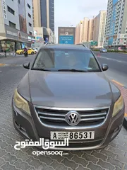  11 VOLKSWAGEN TIGUAN