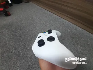  6 Wireless Xbox Series Controller (White)