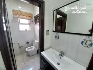  7 شقة مفروشة للإيجار 280م2 ( Property 16802 ) سنوي فقط