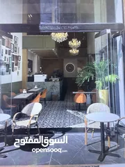  4 كافيه ومطعم عراقي للبيع