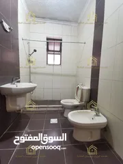  8 شقة سوبر ديلوكس - ام السماق - 4نوم ماستر - 250م - بلكونتين بإطلالــــه مميزة - قرب الخدمات العامة