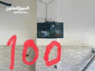  27 عدة مطعم بحالة جيدة جداً للبيع