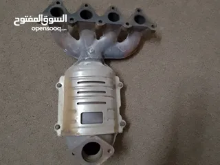  23 كشافات سوناتا2013 واضويه ميتسوبيشي 98 وكيا2 كشافات وقطع للبيع