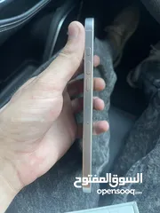  3 اقرا الوصف التواصل واتس اب Iphone 16 pro max