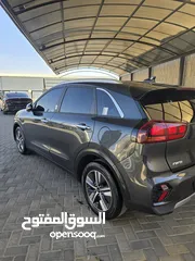  11 كيا نيرو عداد 31  الف كيلو  2022