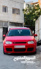 1 جولف mk4 للبيع او البدل موديل 2000