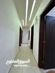  10 مرج الحمام  ـ شقه فارغه فاخره سوبر ديلوكس للايجار ـ200 متر