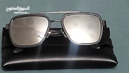  7 نظارة prada ايطالية اصلية  نظيفة جدااا
