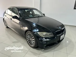  1 BMW   320i