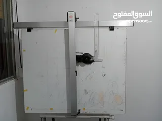  2 مرسم هندسي مستعمل للبيع