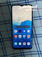  1 بحالة ممتازةOPPO F9