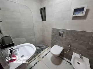  4 شقة مفروشة للبيع  ( Property ID : 40812 )