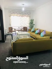  1 شقة طابق ثاني للبيع في ارقى مناطق الشميساني