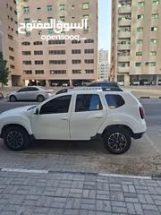  4 Renault Duster 2018