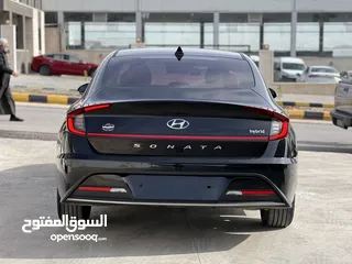  6 Hyundai SONATA HYBRID 2020