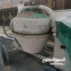  3 معدات انشائية ماتور كهرباء مقص كمبريسة  ومعدات أخرى
