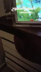  3 شاشه عرض صور وفيديو