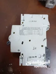  3 كونتاكتر كهرباء و قاطع رئيسي للبيع