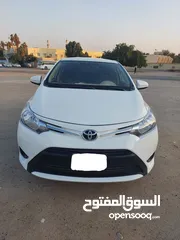  1 Toyota Yaris 2016