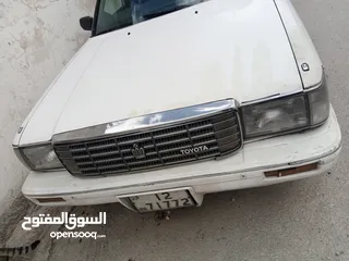  1 للبيع سياره تيوتا كراون