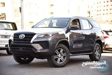  3 محرك 2700 لتر Toyota Fortuner 2023