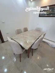  6 طاولة طعام فاخرة بتصميم عصري وأنيق