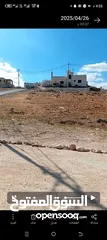  5 قطعه ارض سكنيه واصل كل الخدمات على شارعين