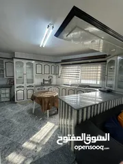  11 شقة مفروشة للايجار مع مكيف اطلالة رااائعة على نابلس