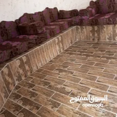  7 كنب مستعمل بحالة جيده  وفرشات