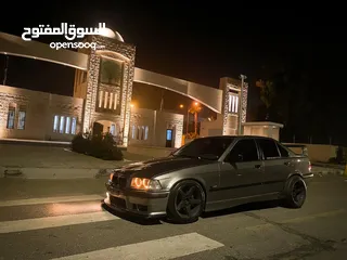  5 BMWe36 وطواط