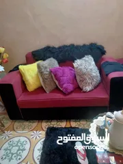  2 كنب مجوز  لون خمري  مع قورن