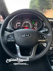  9 KIA RIO 2016