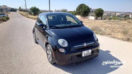  10 فيات 500e موديل 2017 لون اسود