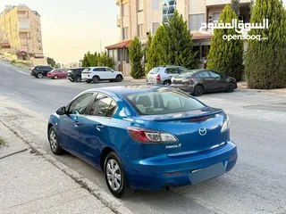  2 مازدا زوم 3 موديل 2012 فحص كامل لون كحلي مميز قاطعه مسافة 100 الف كيلو مستخدم واحد فقط من 8 سنين